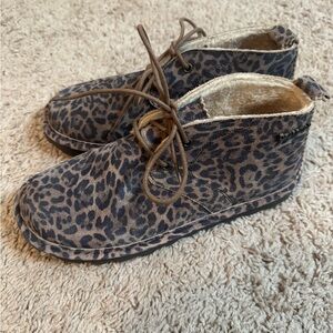BearPaw Brown Leopard Ankle Boots